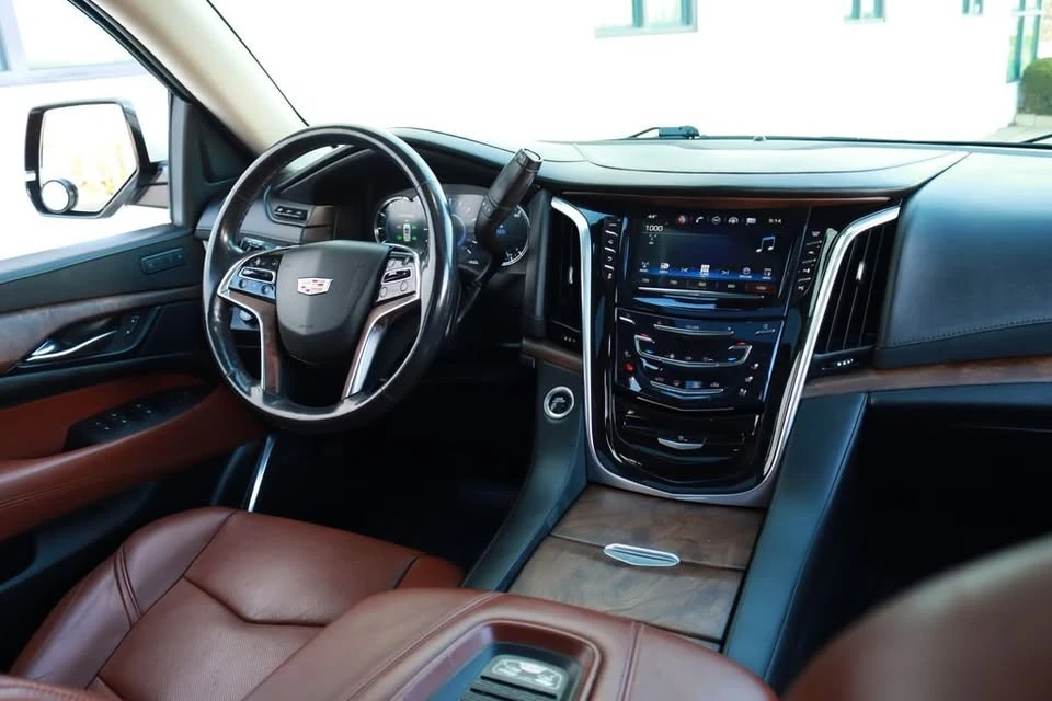 2020 Cadillac Escalade 4th Gen - Image 19 of 20