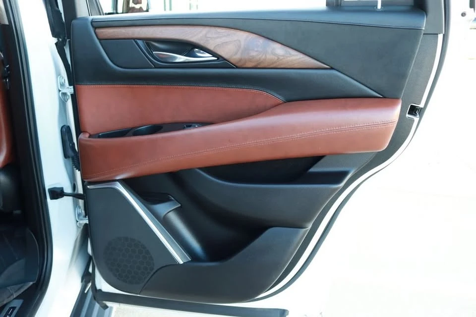 2020 Cadillac Escalade 4th Gen - Image 16 of 20
