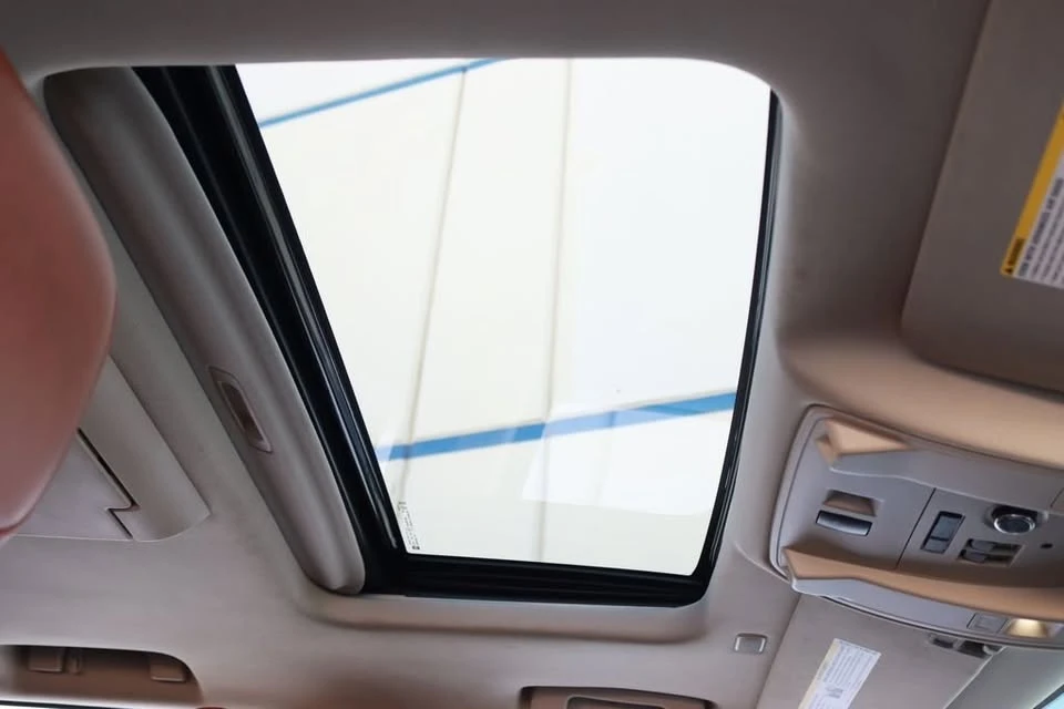 2020 Cadillac Escalade 4th Gen - Image 13 of 20
