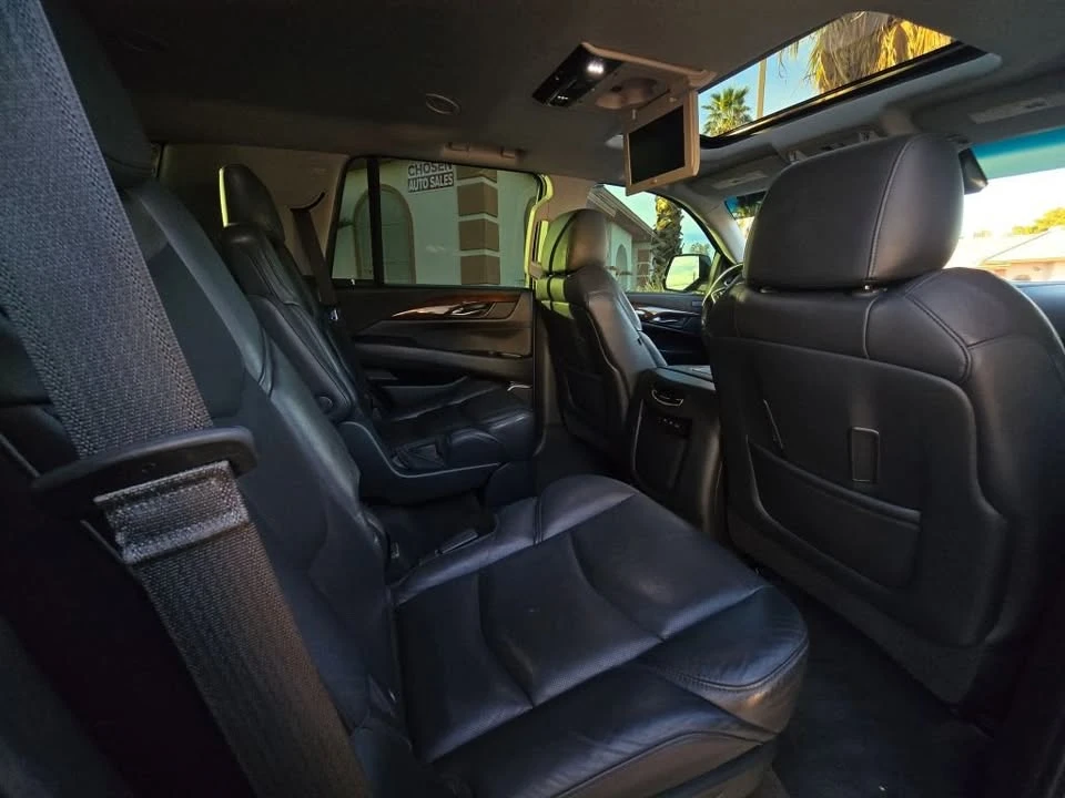 2020 Cadillac Escalade 4th Gen - Image 15 of 17