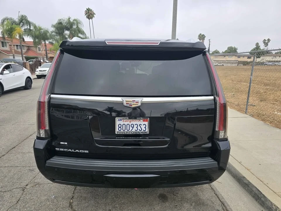 2020 Cadillac Escalade 4th Gen - Image 16 of 19