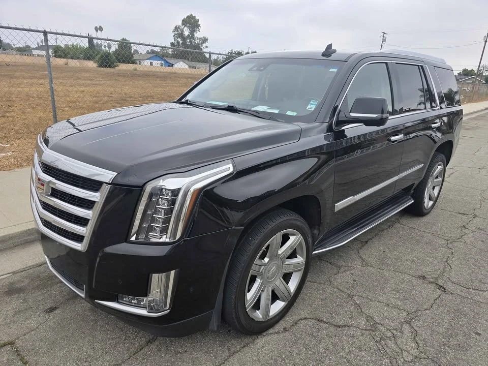 2020 Cadillac Escalade 4th Gen - Image 18 of 19