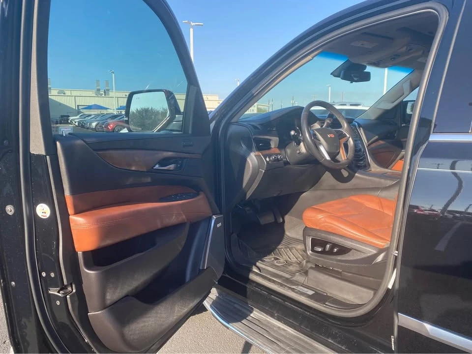 2020 Cadillac Escalade 4th Gen - Image 7 of 9
