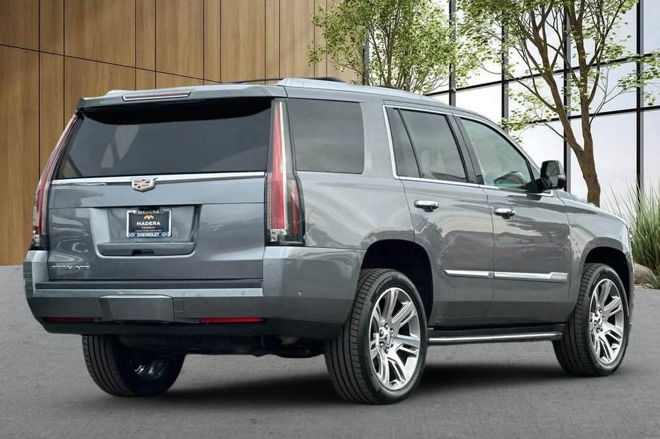 2020 Cadillac Escalade 4th Gen - Image 3 of 16