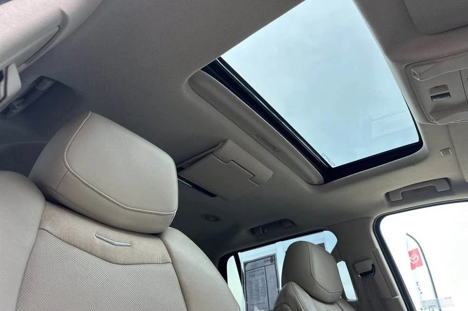 2020 Cadillac Escalade 4th Gen - Image 12 of 16