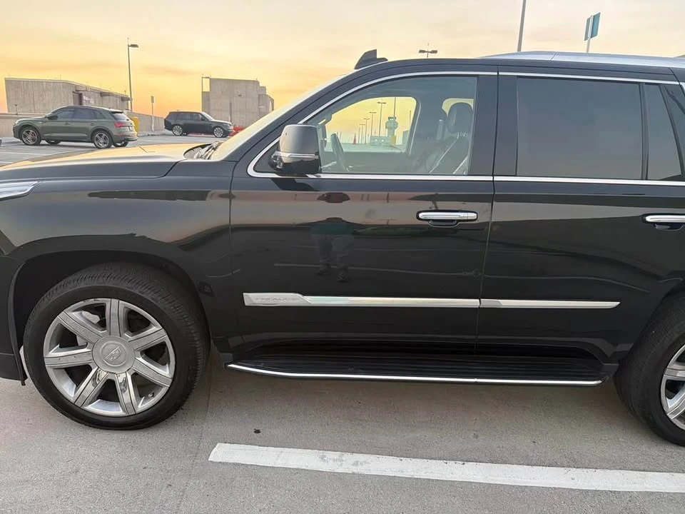 2020 Cadillac Escalade 4th Gen - Image 4 of 14