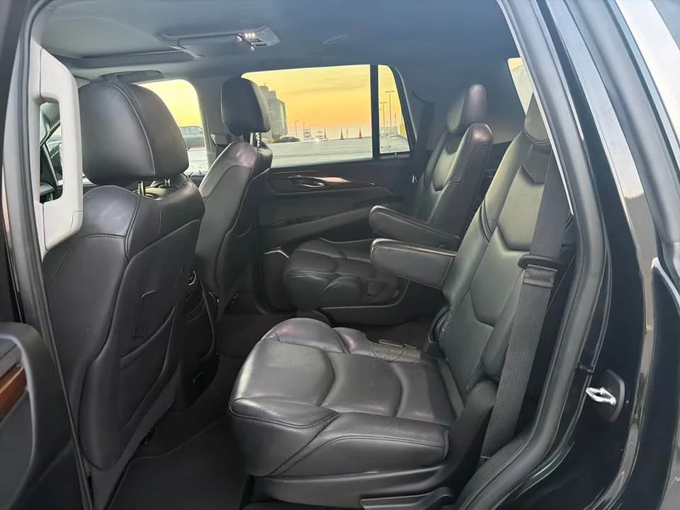 2020 Cadillac Escalade 4th Gen - Image 12 of 14