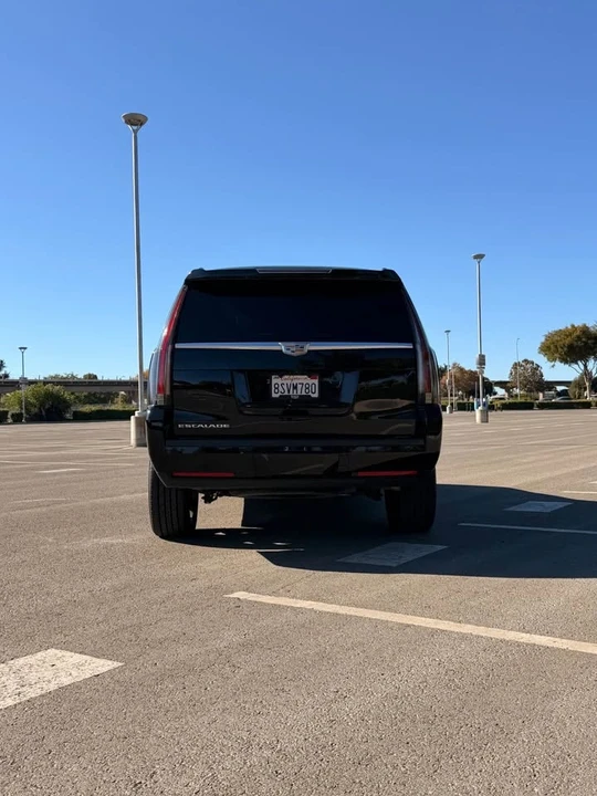 2020 Cadillac Escalade 4th Gen - Image 7 of 13