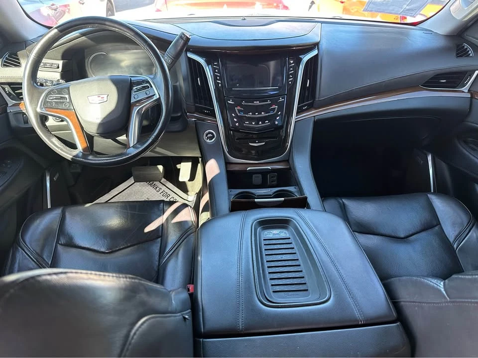 2020 Cadillac Escalade 4th Gen - Image 2 of 7
