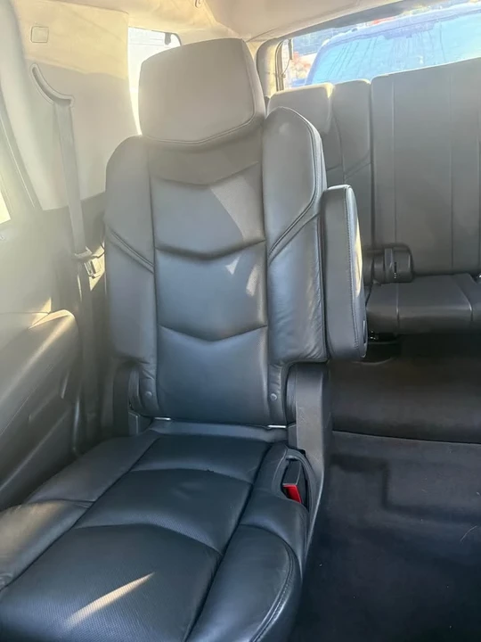 2020 Cadillac Escalade 4th Gen - Image 4 of 5