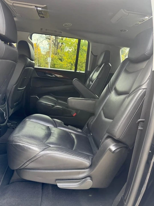 2020 Cadillac Escalade 4th Gen - Image 10 of 11