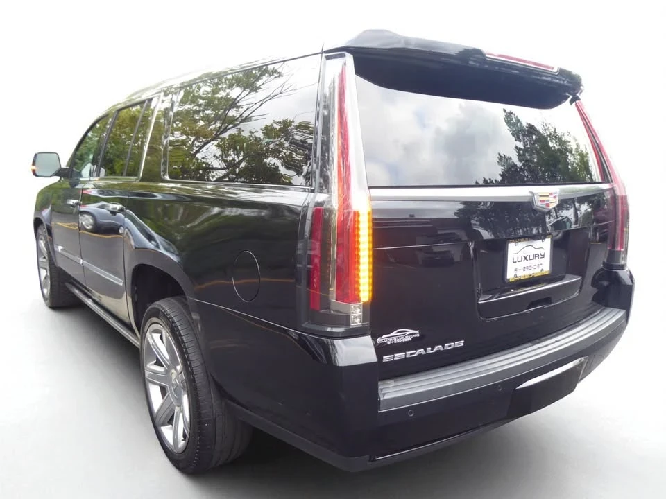 2020 Cadillac Escalade 4th Gen - Image 8 of 20
