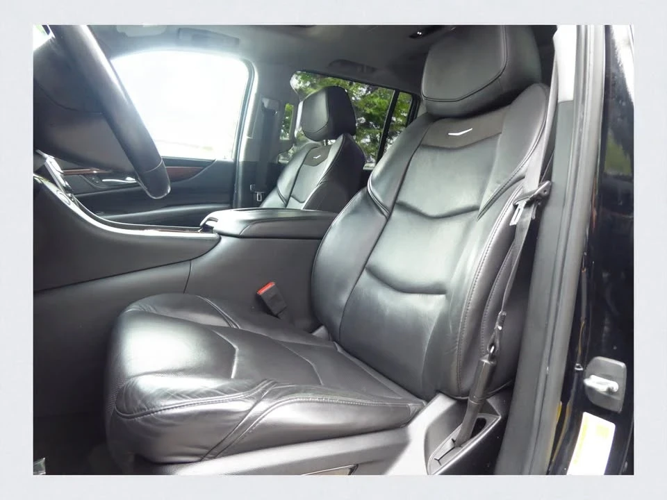 2020 Cadillac Escalade 4th Gen - Image 18 of 20