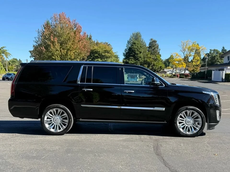 2020 Cadillac Escalade 4th Gen - Image 7 of 19