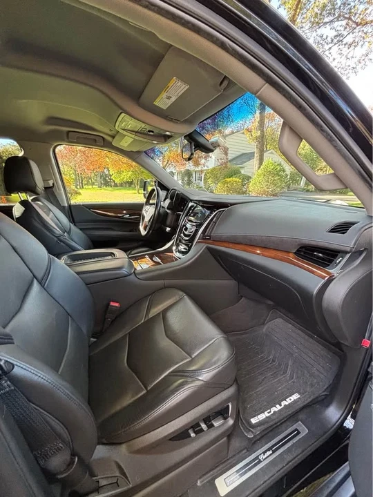 2020 Cadillac Escalade 4th Gen - Image 4 of 10