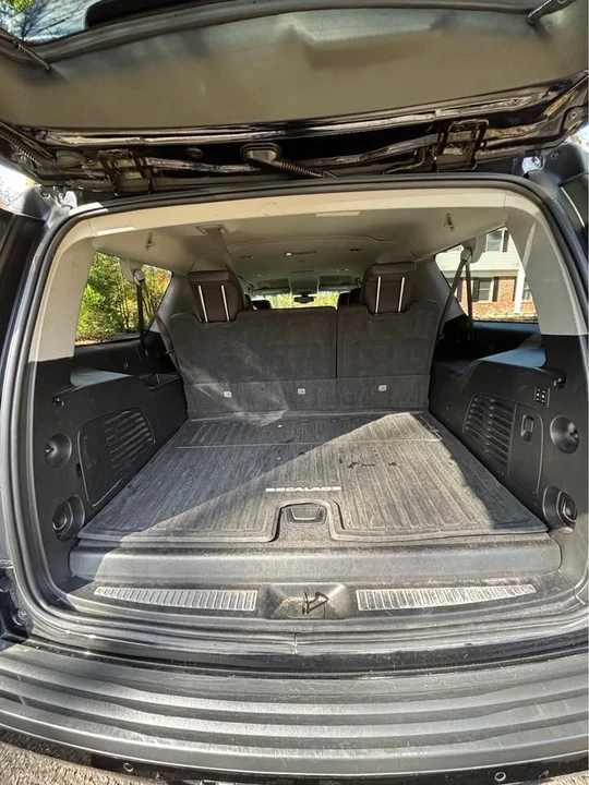 2020 Cadillac Escalade 4th Gen - Image 8 of 10