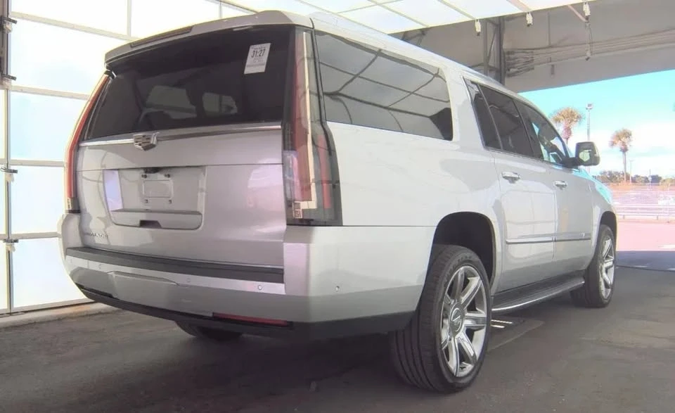 2020 Cadillac Escalade 4th Gen - Image 5 of 20
