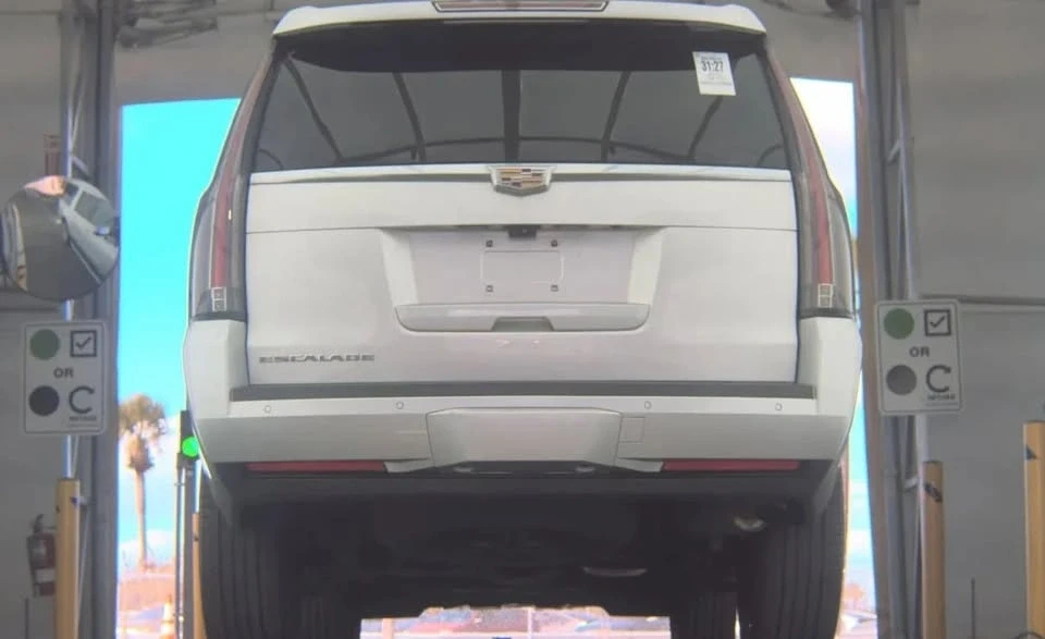 2020 Cadillac Escalade 4th Gen - Image 7 of 20
