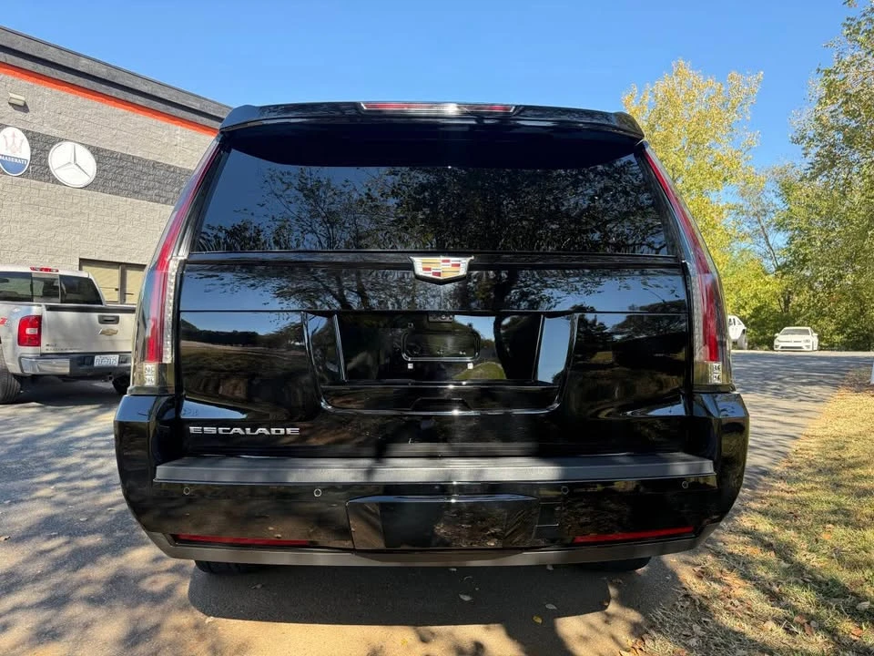 2020 Cadillac Escalade 4th Gen - Image 17 of 19