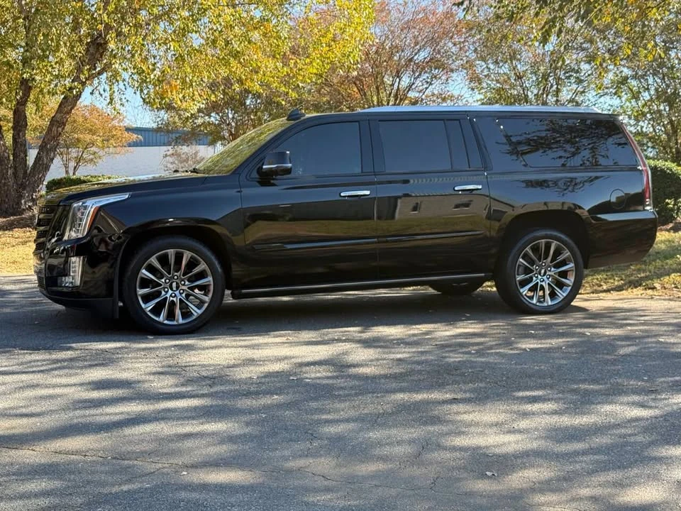 2020 Cadillac Escalade 4th Gen - Image 13 of 19