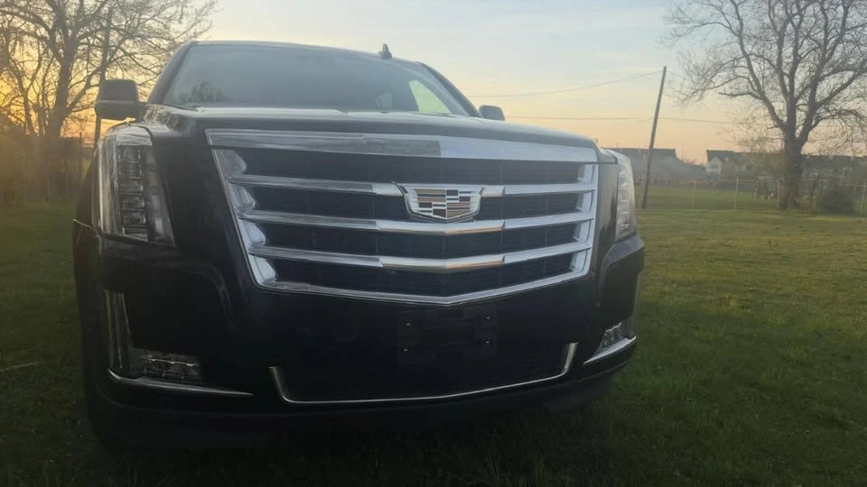 2020 Cadillac Escalade 4th Gen - Image 9 of 19