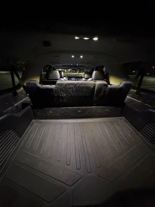 2020 Cadillac Escalade 4th Gen - Image 7 of 10