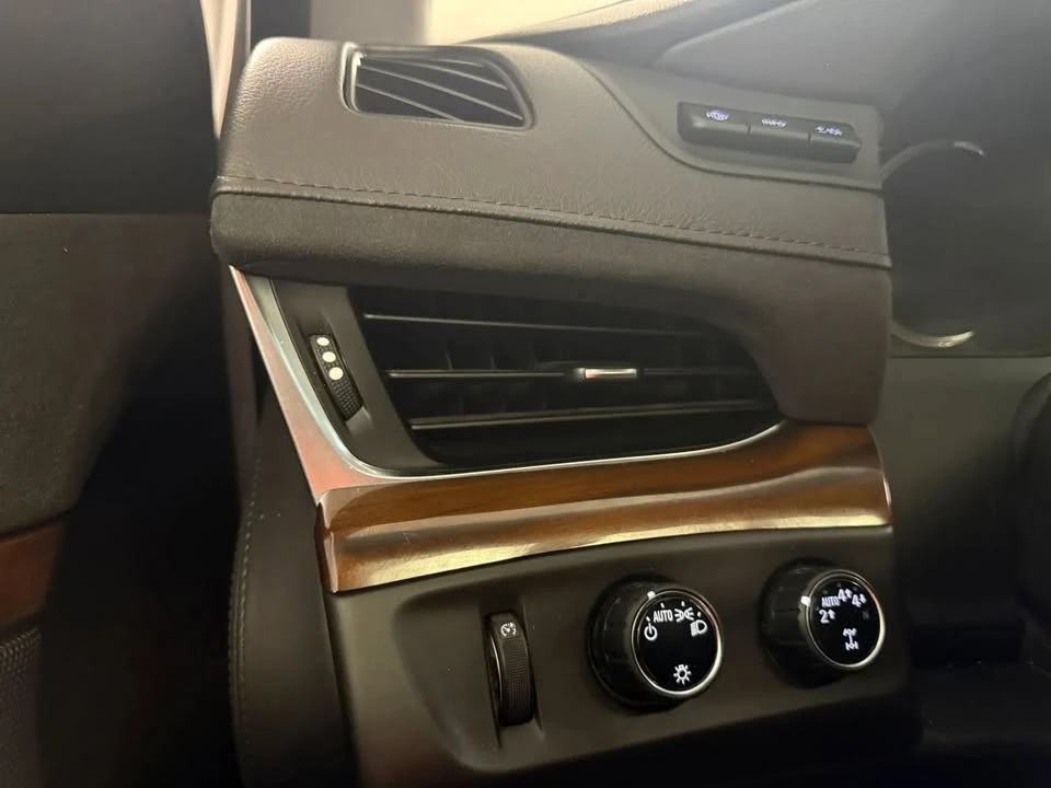 2020 Cadillac Escalade 4th Gen - Image 18 of 20