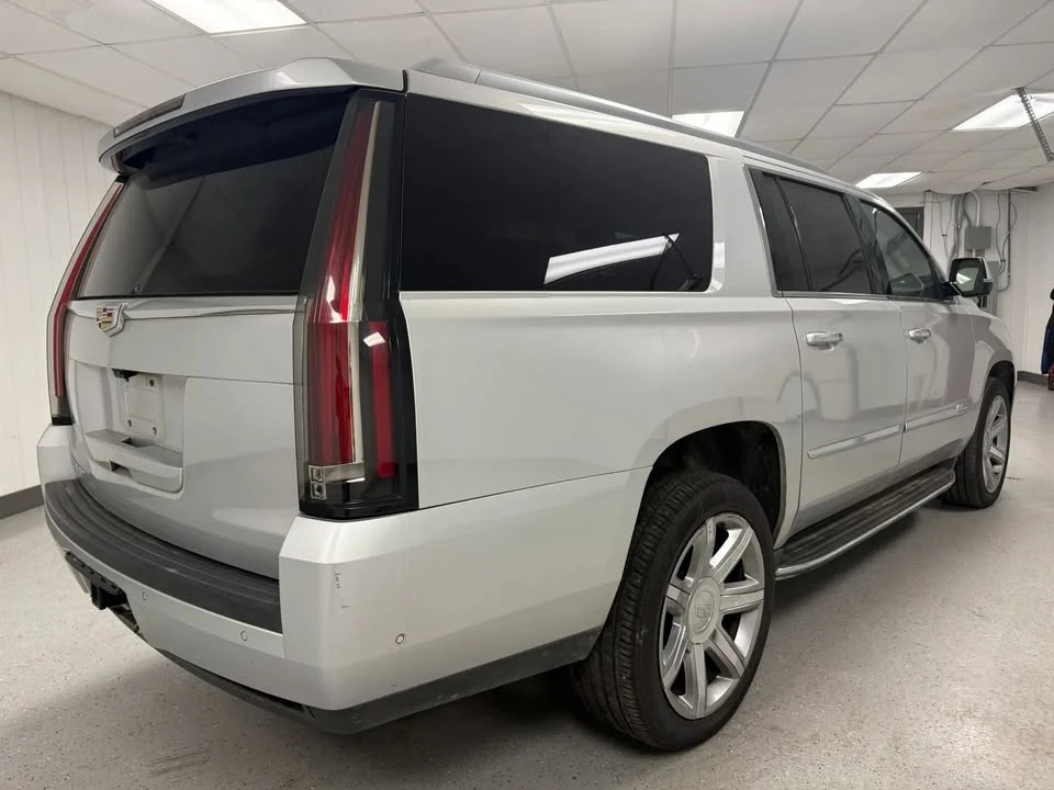 2020 Cadillac Escalade 4th Gen - Image 5 of 20