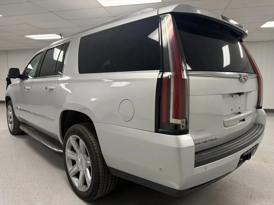 2020 Cadillac Escalade 4th Gen - Image 3 of 20