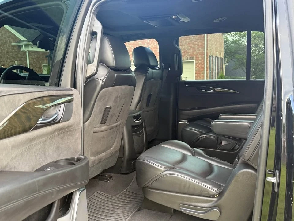 2020 Cadillac Escalade 4th Gen - Image 12 of 15