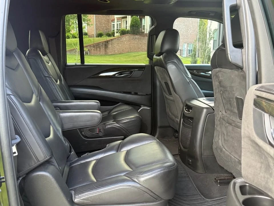 2020 Cadillac Escalade 4th Gen - Image 13 of 15