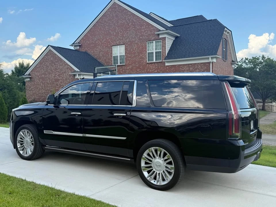2020 Cadillac Escalade 4th Gen - Image 5 of 15
