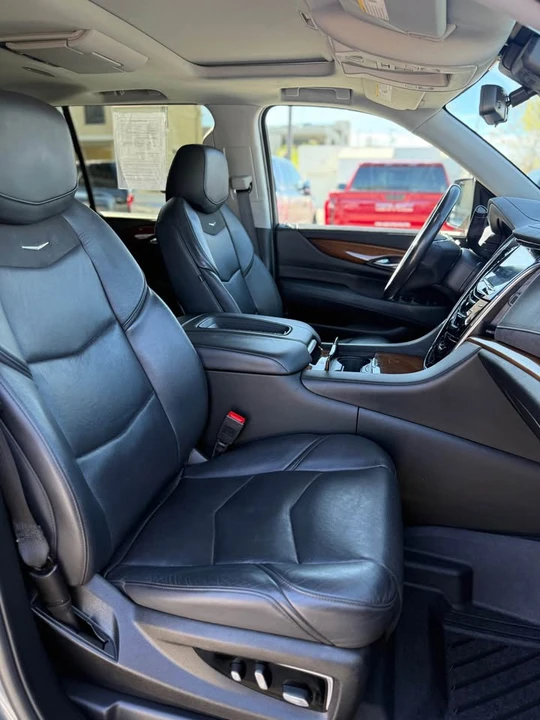 2020 Cadillac Escalade 4th Gen - Image 13 of 14