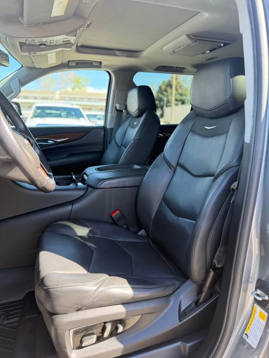2020 Cadillac Escalade 4th Gen - Image 10 of 14
