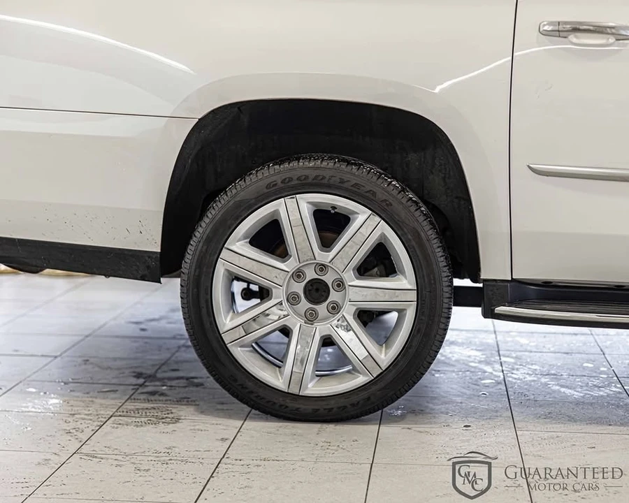 2020 Cadillac Escalade 4th Gen - Image 9 of 20