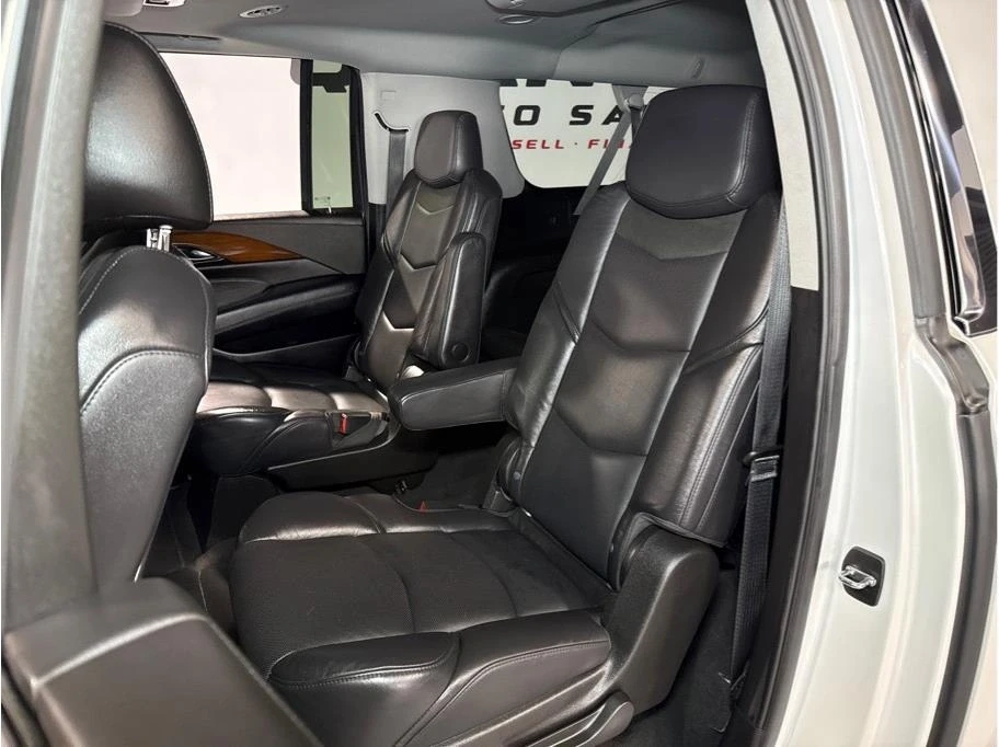2020 Cadillac Escalade 4th Gen - Image 14 of 20