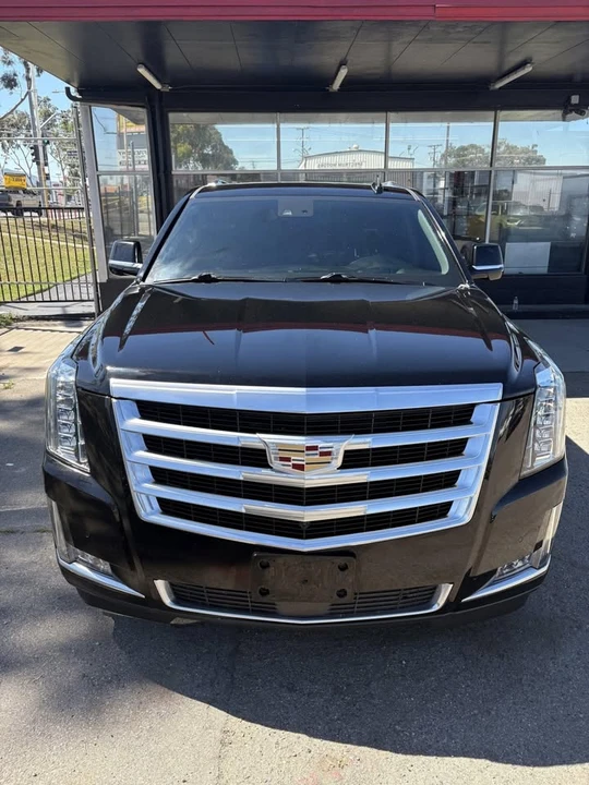 2020 Cadillac Escalade 4th Gen - Image 2 of 20