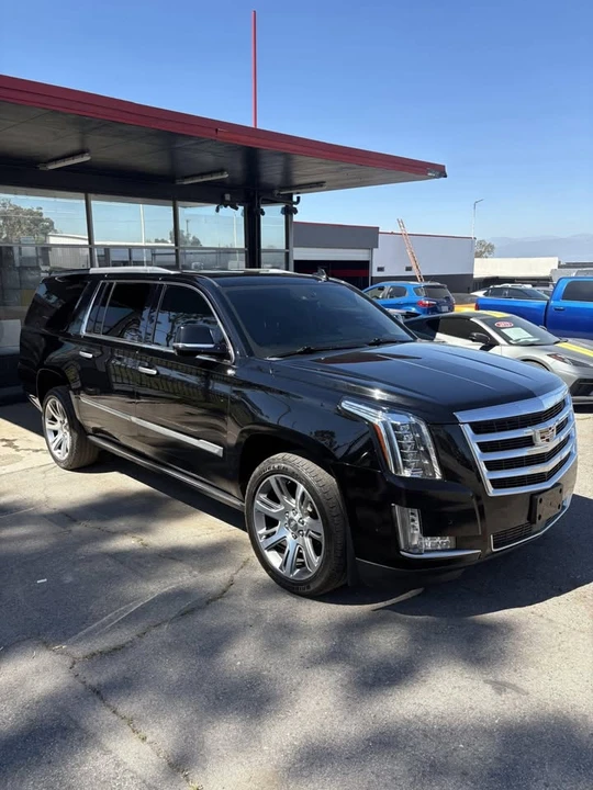 2020 Cadillac Escalade 4th Gen - Image 3 of 20