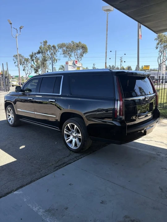 2020 Cadillac Escalade 4th Gen - Image 7 of 20