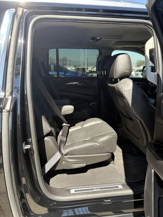 2020 Cadillac Escalade 4th Gen - Image 13 of 20