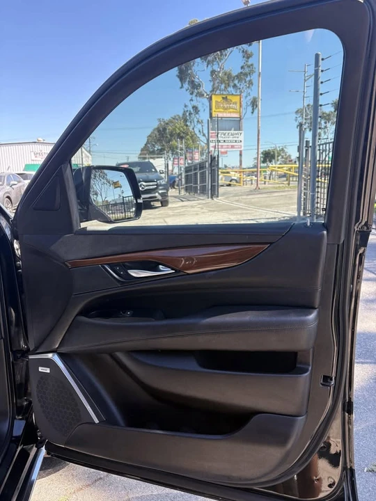 2020 Cadillac Escalade 4th Gen - Image 14 of 20