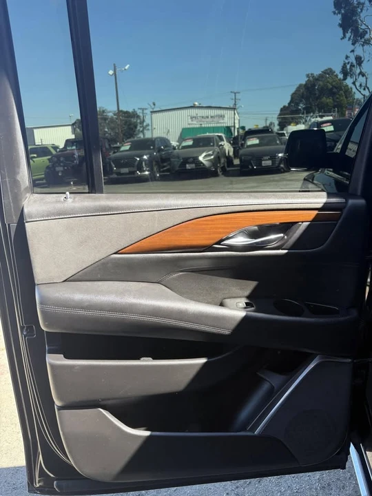2020 Cadillac Escalade 4th Gen - Image 10 of 20