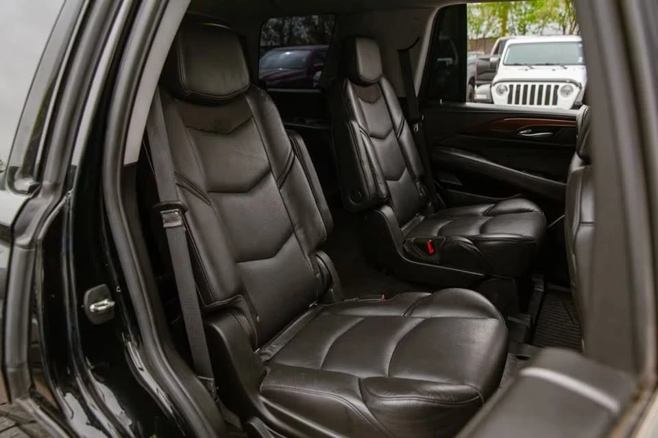2020 Cadillac Escalade 4th Gen - Image 10 of 18