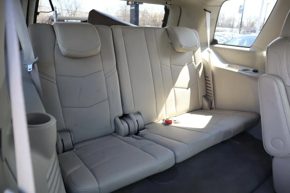 2020 Cadillac Escalade 4th Gen - Image 14 of 20