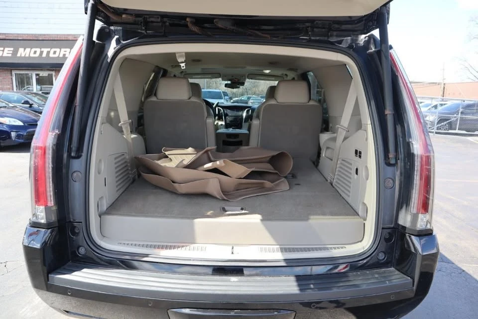 2020 Cadillac Escalade 4th Gen - Image 15 of 20