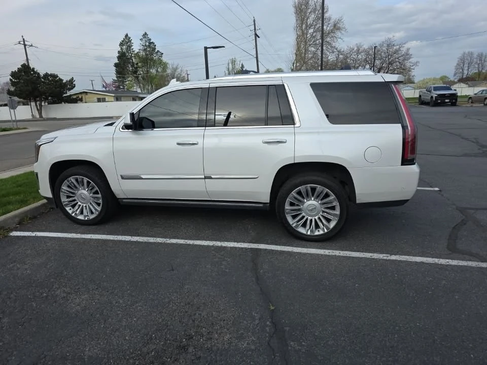 2020 Cadillac Escalade 4th Gen - Image 2 of 10