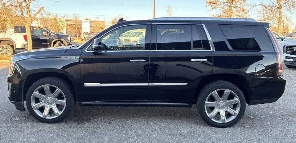 2020 Cadillac Escalade 4th Gen - Image 2 of 14
