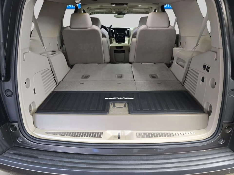 2020 Cadillac Escalade 4th Gen - Image 12 of 20