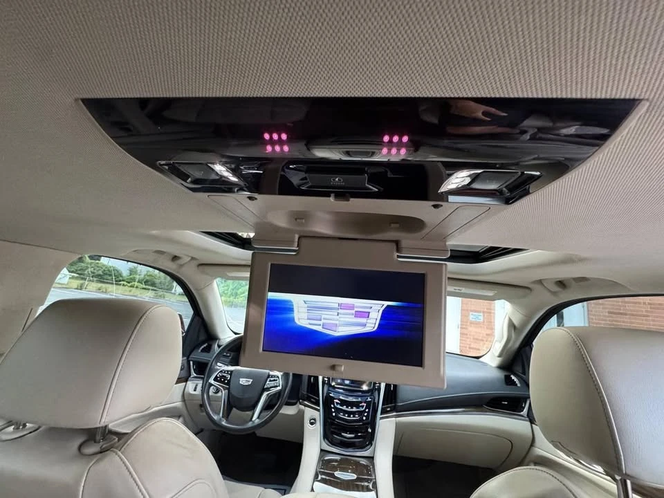 2020 Cadillac Escalade 4th Gen - Image 14 of 20