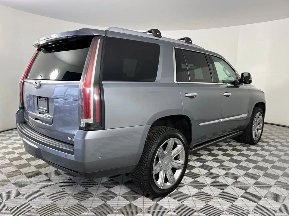 2020 Cadillac Escalade 4th Gen - Image 5 of 9